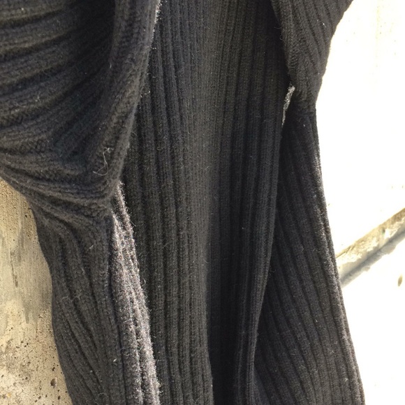 [SOLD] Vintage LL Bean Military Elbow Patch Sweatr - Picture 6 of 8